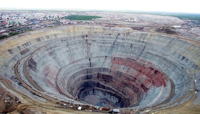 מכרה יהלומים סיביר רוסיה